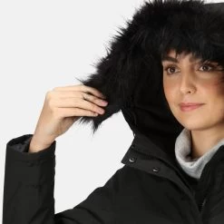 Regatta Sabinka Parka Avec Bordure En Fausse Fourrure Pour Femme -Vêtements De Sport Extérieur sabinka parka avec bordure en fausse fourrure pour femme 2